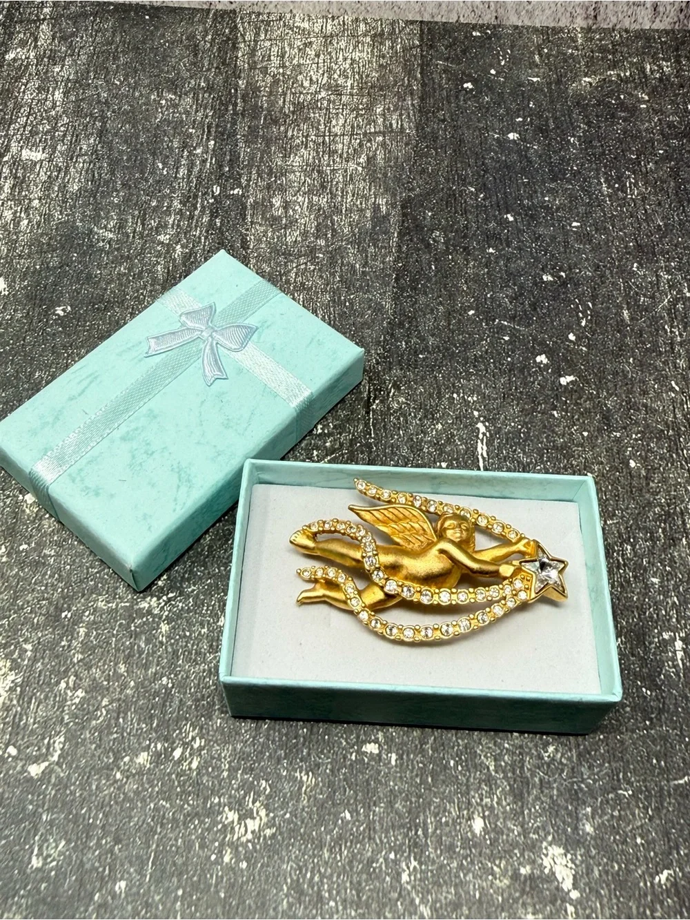 Gold Tone Angel Brooch Rhinestone Star Crystal Celestial Horoscope Jewelry